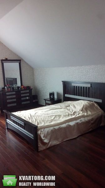 Rent out house. Киев, Юнкерова — photo 3