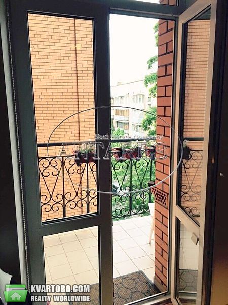 Rent out 2-room apartment. Киев, Волошская — photo 6