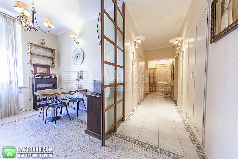 Rent out 2-room apartment. Киев,  Институтская — photo 8