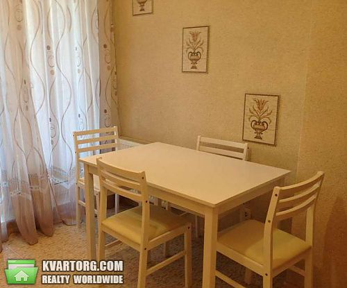 Rent out 2-room apartment. Киев, Регенераторная — photo 3