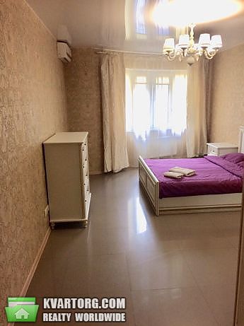 Rent out 2-room apartment. Киев,  Харьковское шоссе — photo 3