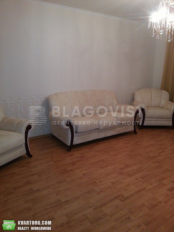 Rent out 2-room apartment. Киев, Окіпної Раїси — photo 2