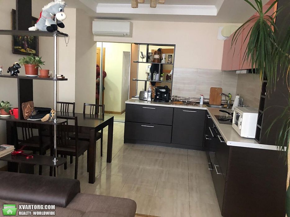 Rent out 2-room apartment. Киев, Дегтярёвская — photo 3