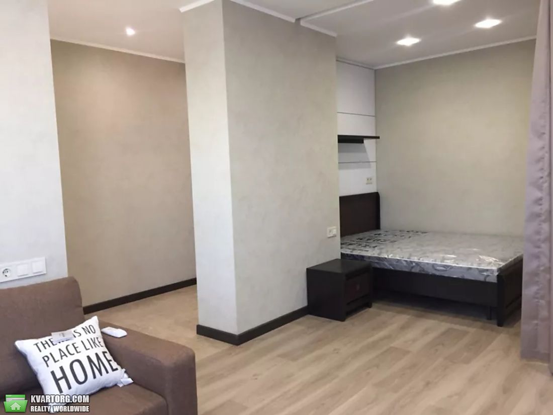 Rent out 1-room apartment. Киев, Максимовича — photo 8
