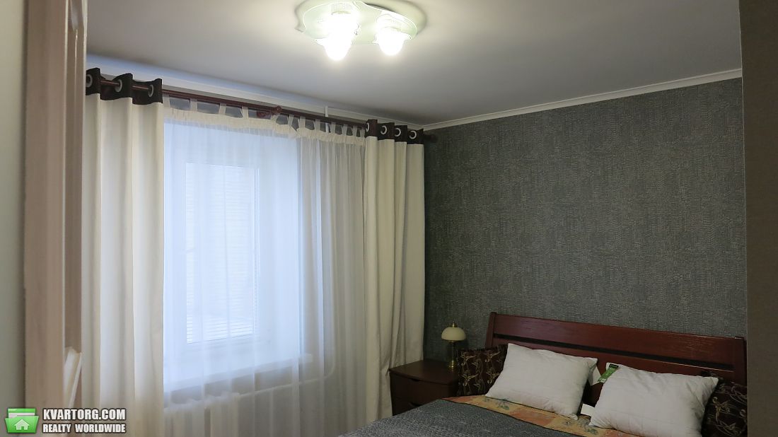 Rent out 2-room apartment. Киев, Гарина Бориса — photo 4