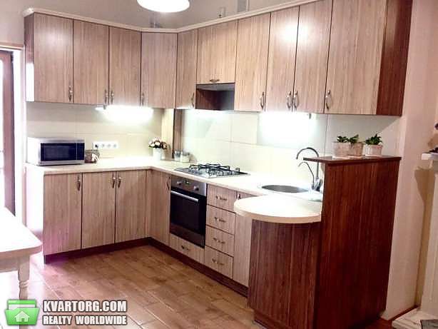 Rent out 2-room apartment. Киев,  Белицкая — photo 1