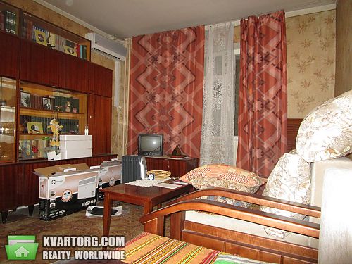 Sell 2-room apartment. Киев, Татарская — photo 1