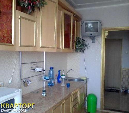 Rent out 1-room apartment. Киев,  Порика — photo 2