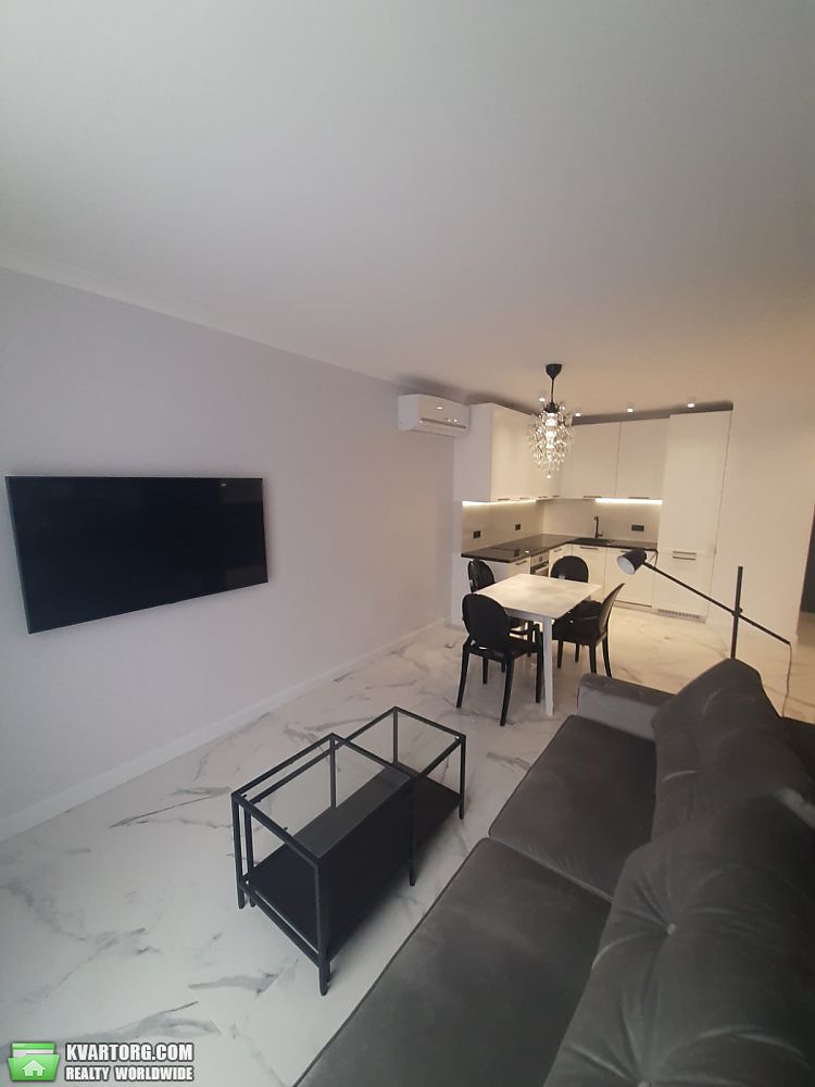 Rent out 1-room apartment. Львов, Замарстинівська — photo 3