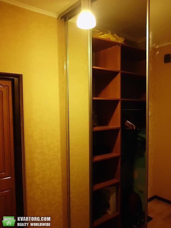 Rent out 1-room apartment. Киев,  Урловская — photo 4