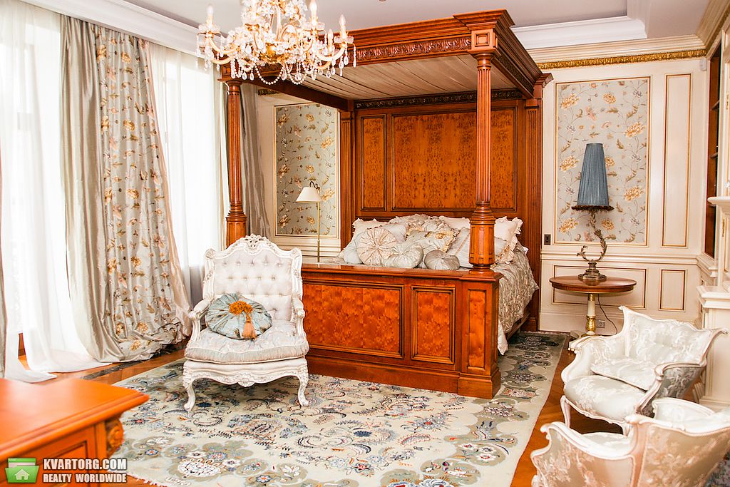 Rent out 5-room apartment. Киев,  Лютеранская — photo 4