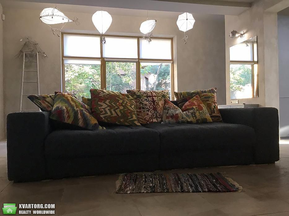 Rent out house. Киев,  Богатырская — photo 2