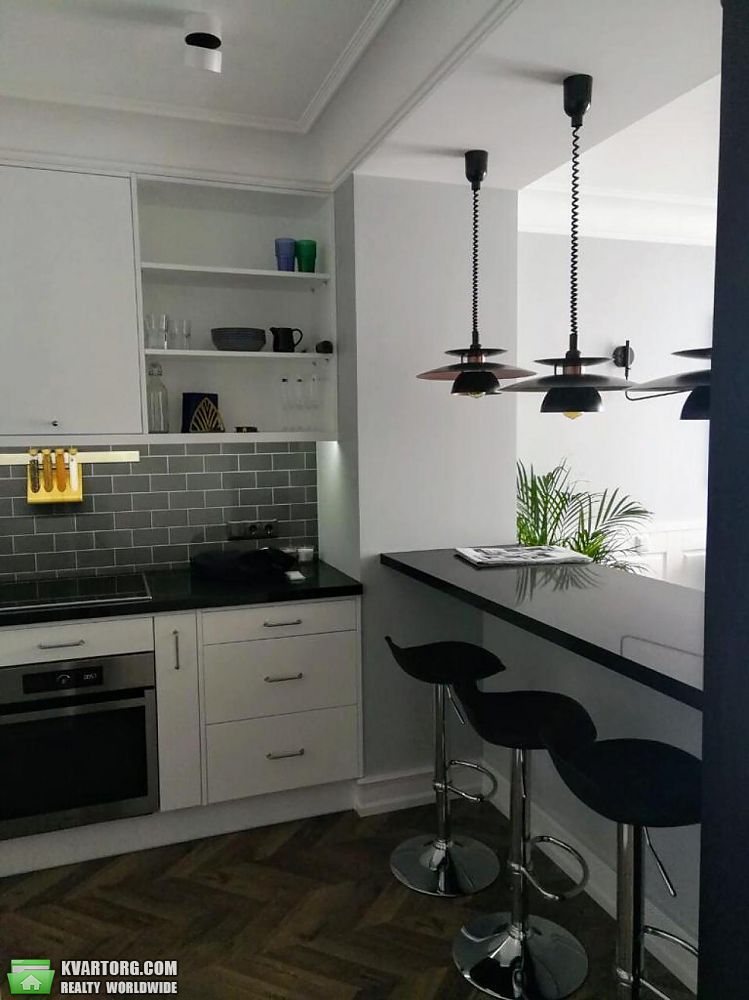 Rent out 2-room apartment. Киев,  Златоустовская — photo 10