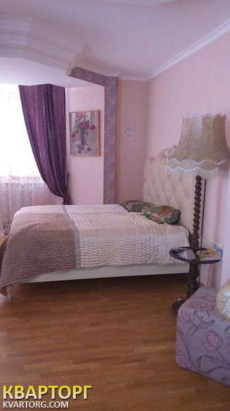 Rent out 4-room apartment. Киев,  Героев Сталинграда пр — photo 5