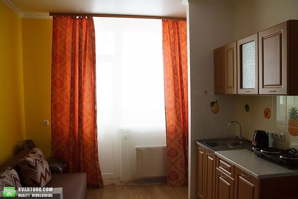 Rent out 1-room apartment. Киев, Герцена — photo 2