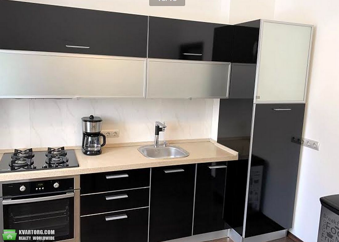 Rent out 2-room apartment. Киев,  Саксаганского — photo 10