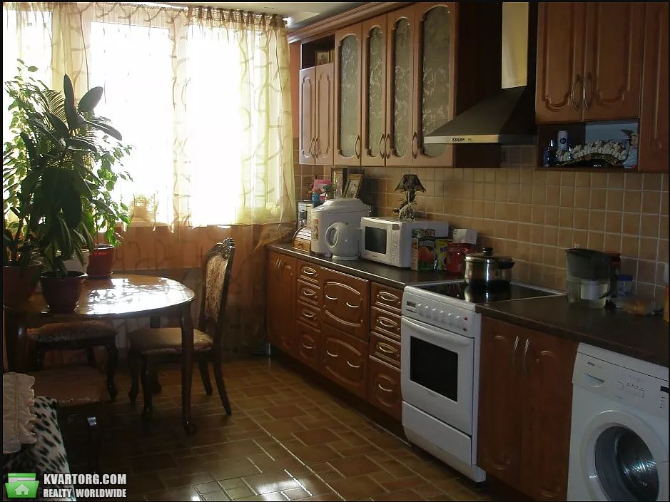 Rent out 1-room apartment. Киев,  Драгоманова — photo 4