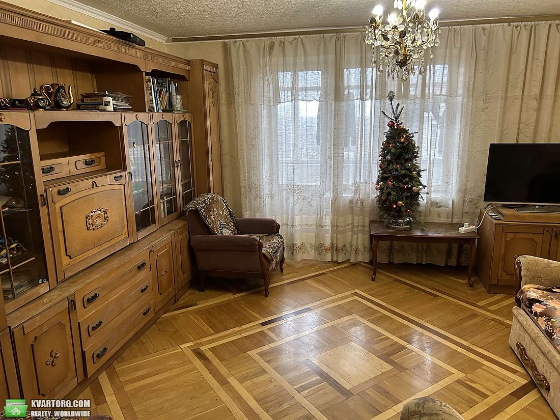 Rent out 3-room apartment. Киевская обл., Олександрійський бульвар — photo 1