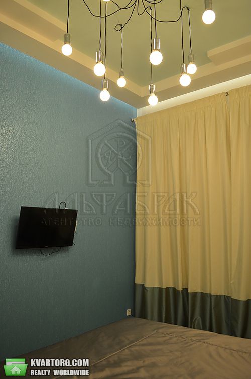Rent out 2-room apartment. Киев,  Большая Васильковская — photo 5