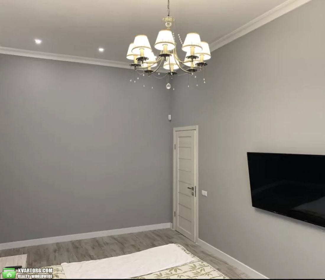Rent out 2-room apartment. Киев,  Рыбальская — photo 4