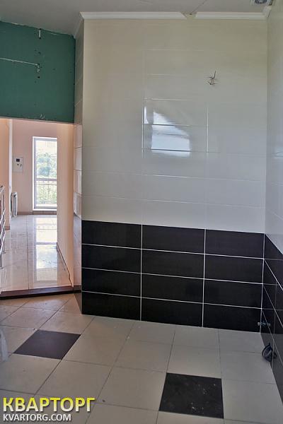 Rent out office. Киев, Лукъяновская — photo 4