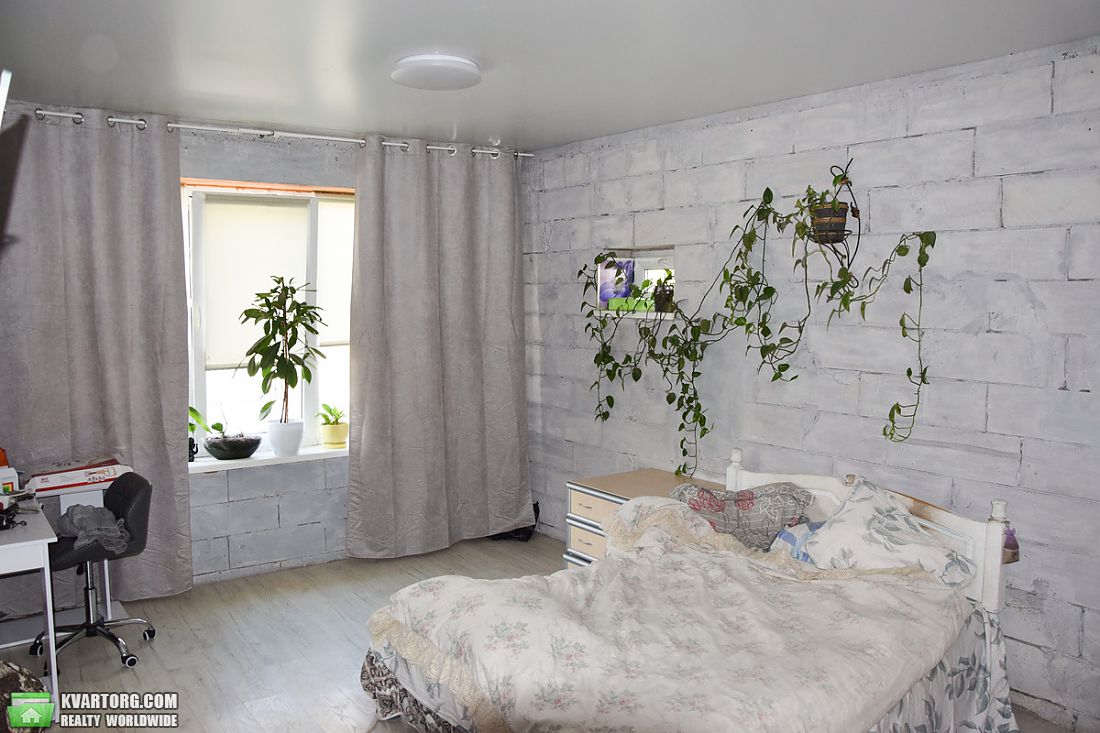 Sell house. Киев,  Радистов — photo 4
