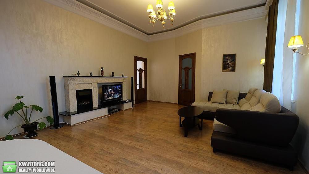Rent out 3-room apartment. Киев,  Малая Житомирская — photo 2