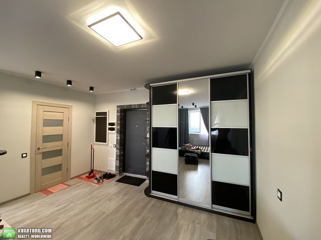 Rent out 1-room apartment. Киев,  Кольцова бул — photo 8