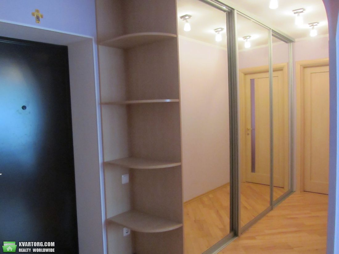 Rent out 1-room apartment. Одесса, Посмитного — photo 1