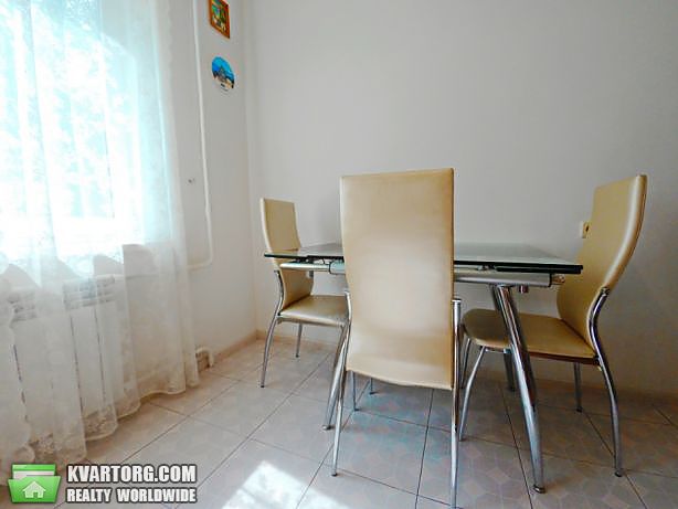 Rent out 2-room apartment. Киев,  Якубовского — photo 6