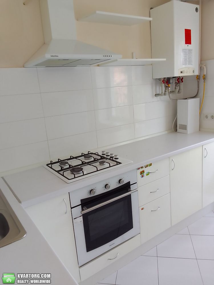 Rent out 2-room apartment. Одесса, Люстдорфская дорогна — photo 1