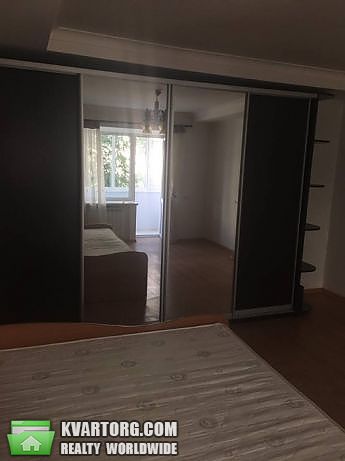 Rent out 1-room apartment. Киев,  Кловский спуск — photo 2