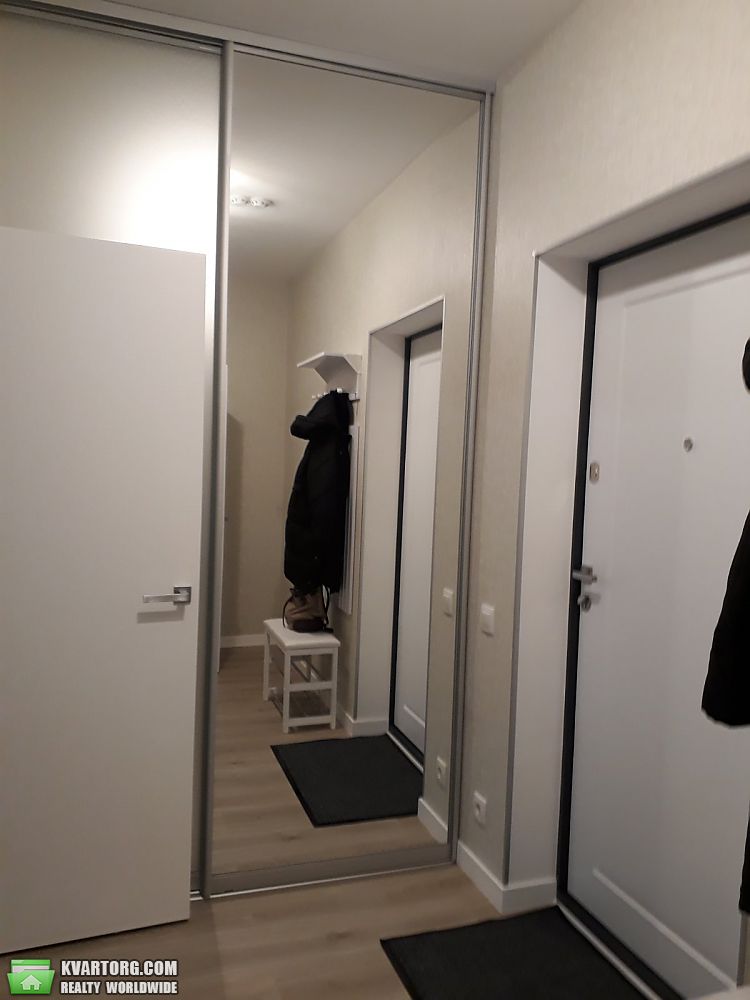 Rent out 1-room apartment. Киев, Вацлава Гавела — photo 7