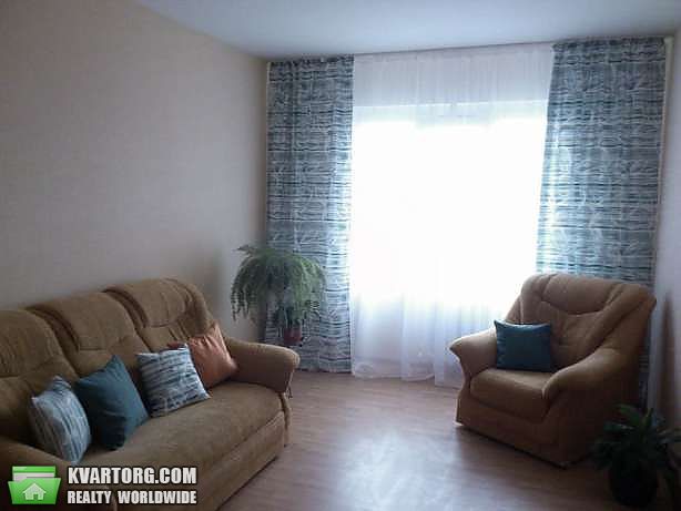 Rent out 2-room apartment. Киев,  Харьковское шоссе — photo 3