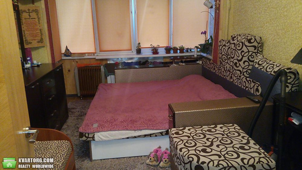 Sell 3-room apartment. Киев,  Березняковская — photo 1