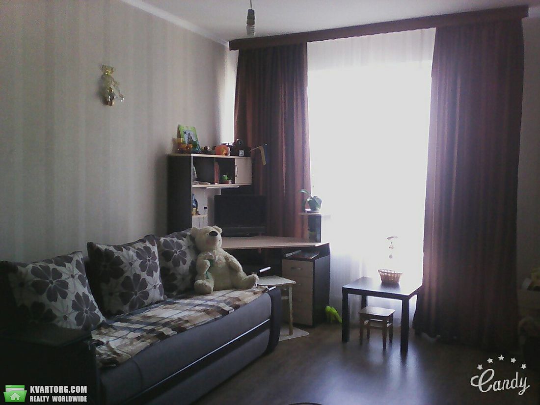 Sell 3-room apartment. Киев, Моторный пер. — photo 3