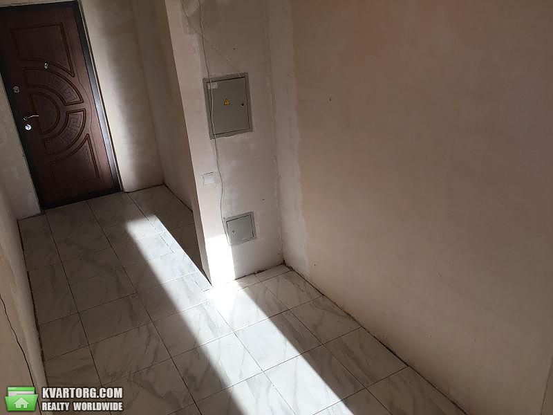 Sell 2-room apartment. Киев,  Урловская — photo 7