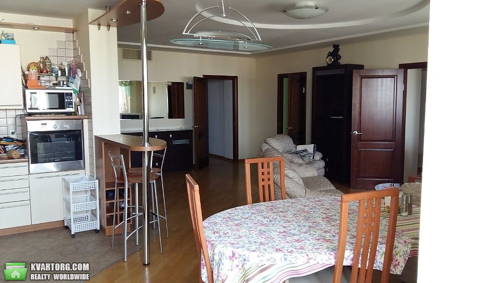 Sell 4-room apartment. Киев,  Верховного Совета бул — photo 1