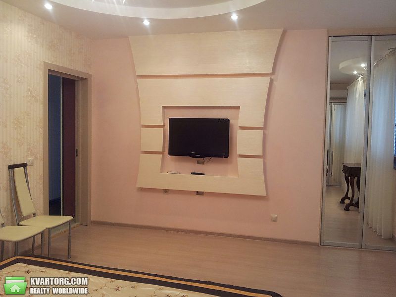 Rent out 1-room apartment. Харьков, Державинская — photo 4