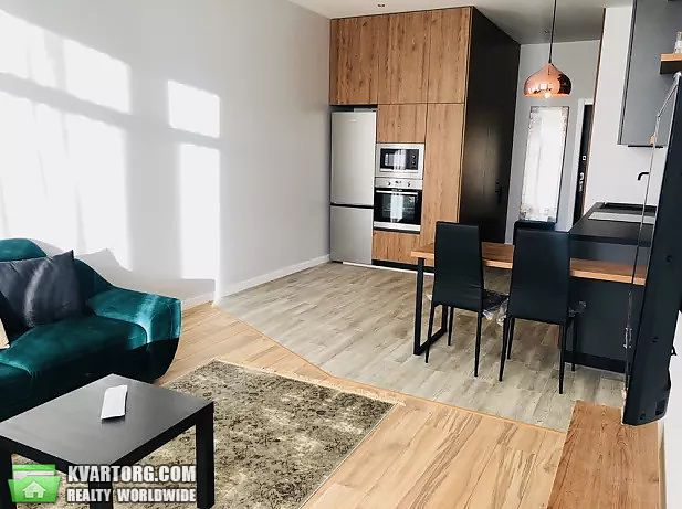 Rent out 2-room apartment. Киев, Коновальца — photo 3