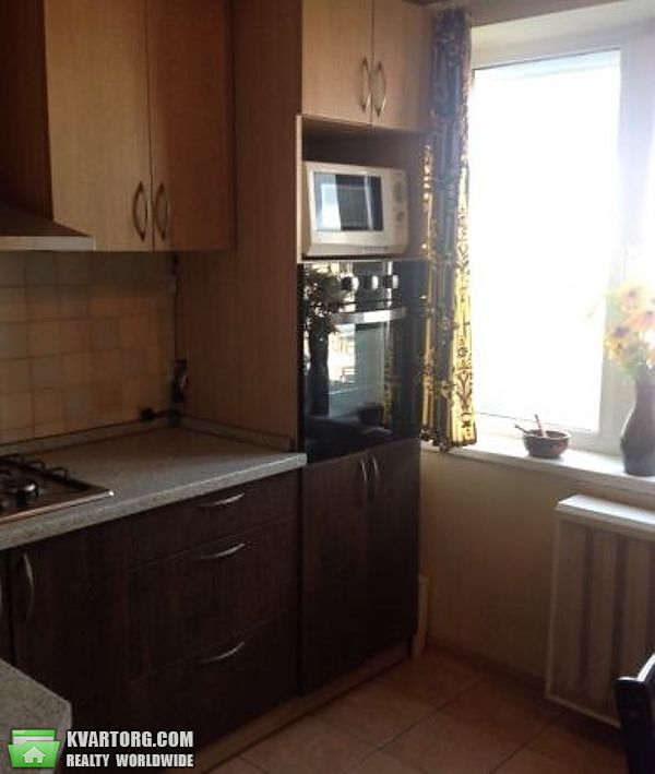 Sell 2-room apartment. Киев,  Русановская наб — photo 2
