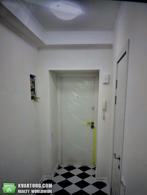 Rent out 2-room apartment. Киев,  Русановская наб — photo 9