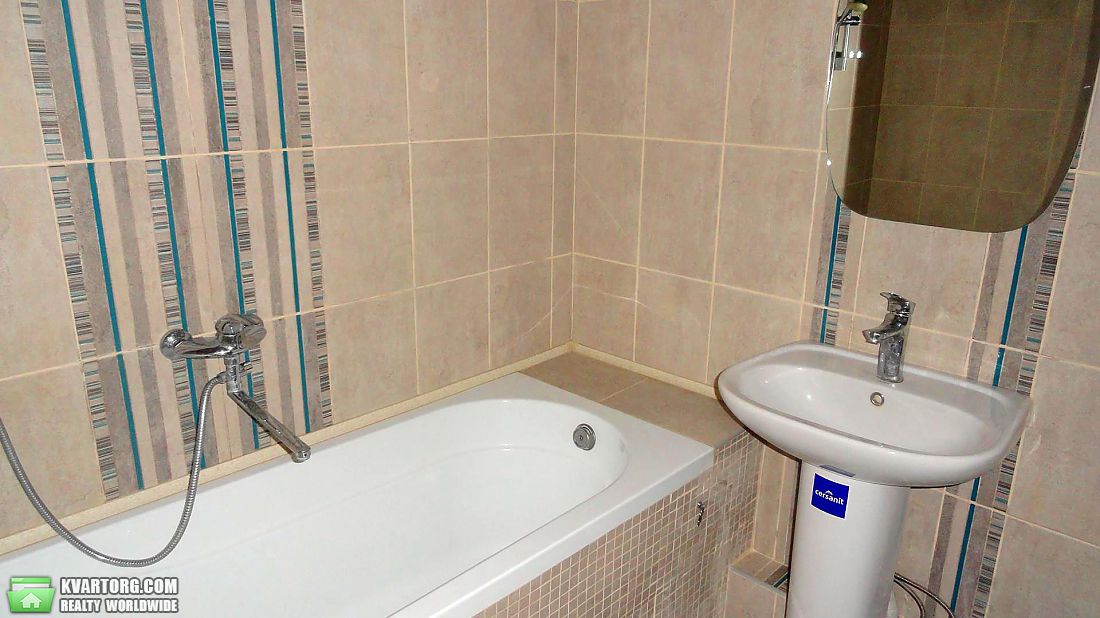 Rent out 1-room apartment. Киев,  Кондратюка Юрия — photo 2