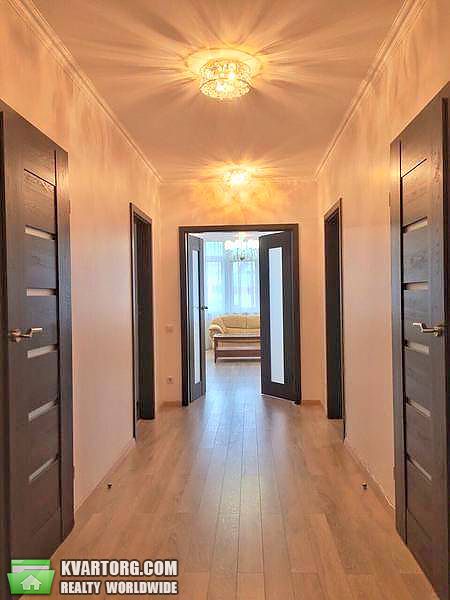 Rent out 4-room apartment. Киев,  Полтавская — photo 8