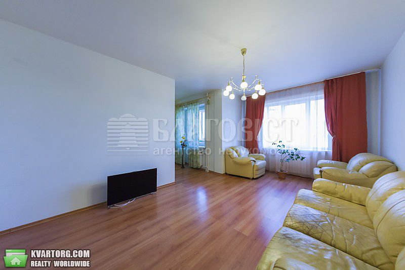 Sell 3-room apartment. Киев,  Никольско-Слободская — photo 2