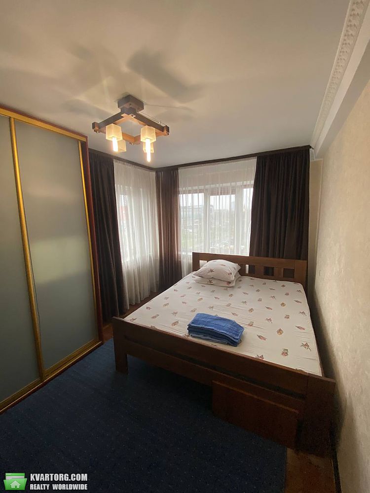 Rent out 2-room apartment. Киев,  Перова бул — photo 3