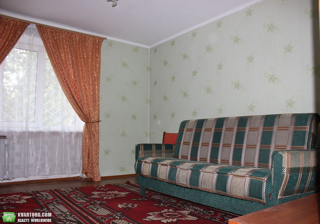 Rent out 1-room apartment. Днепропетровск,  Калиновая — photo 1