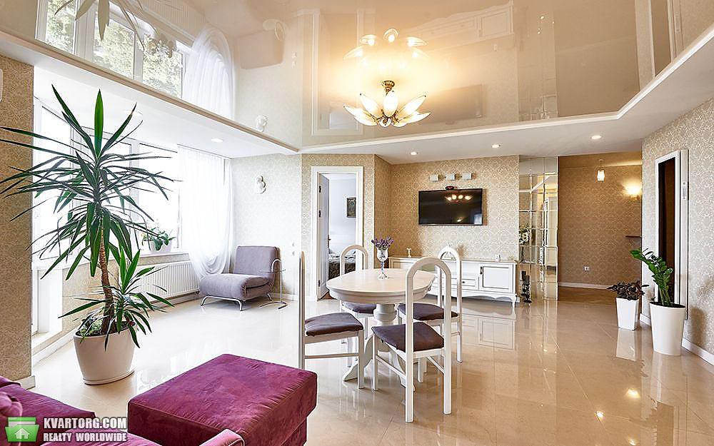 Rent out 3-room apartment. Киев,  Верховинная — photo 2