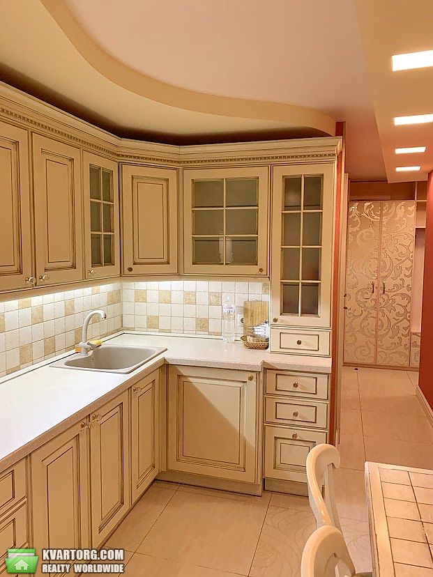 Rent out 1-room apartment. Киев, Ушакова Николая — photo 4