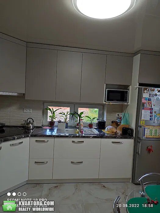 Sell house. Ужгород, Центральная — photo 2